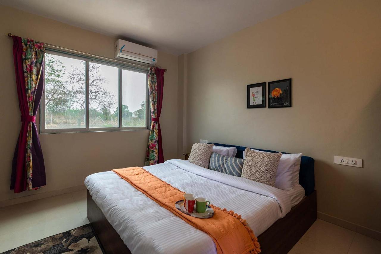 Aqua & Sage By Stayvista - Riverside Villa With Pool & Terrace Karjat Eksteriør bilde
