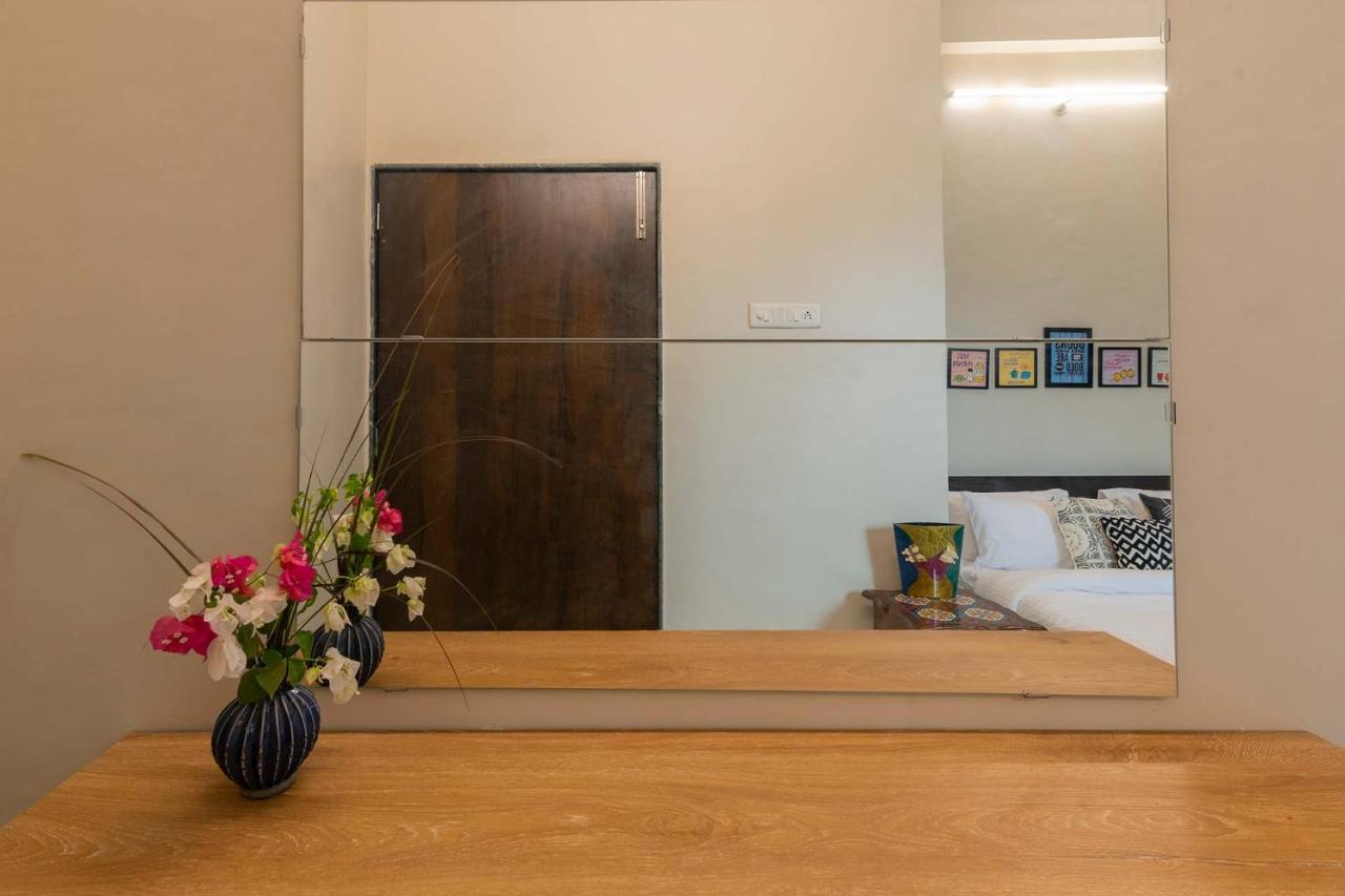 Aqua & Sage By Stayvista - Riverside Villa With Pool & Terrace Karjat Eksteriør bilde
