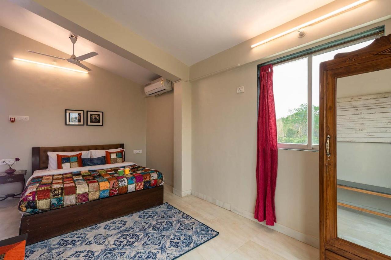 Aqua & Sage By Stayvista - Riverside Villa With Pool & Terrace Karjat Eksteriør bilde