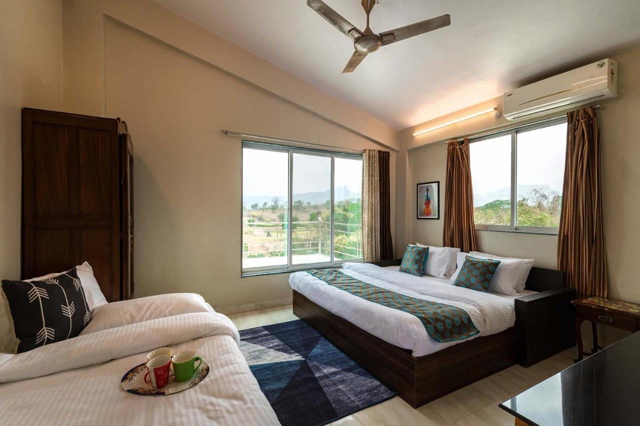Aqua & Sage By Stayvista - Riverside Villa With Pool & Terrace Karjat Eksteriør bilde